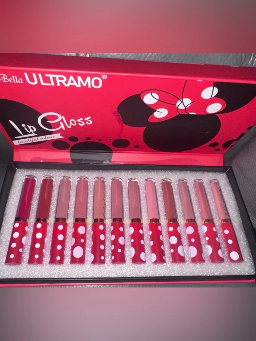 Brighton Set Minnie Mouse Bella Makeup NIB Items Set